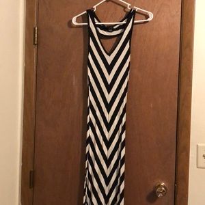 4/$15! Striped maxi dress!